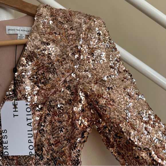 NWT Dress the Population Shauna Sequin V Neck Mini Dress Champagne Pink Gold XS - Picture 12 of 16